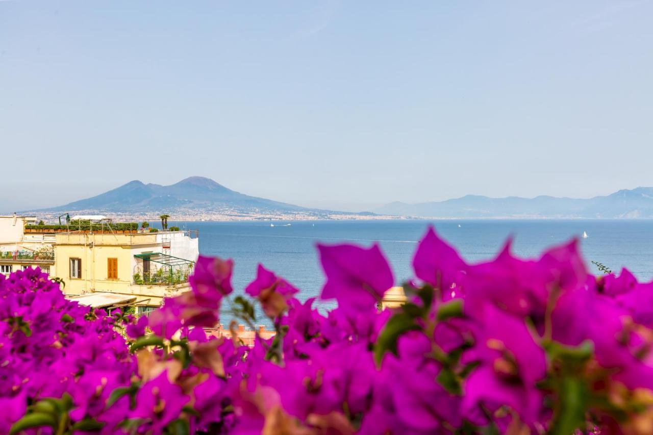 Villa Dolcevita With Parking By Napoliapartments Exterior photo